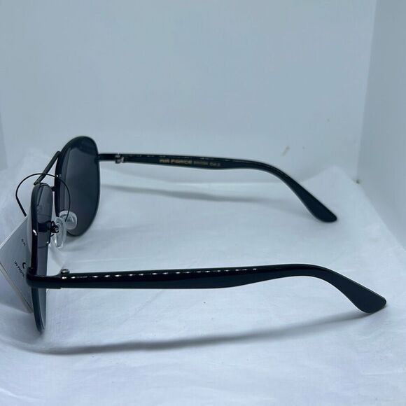 Air Force Aviator Sunglasses – UV Protection - Picture 2 of 3